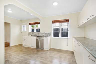63 Sunny Grove_2