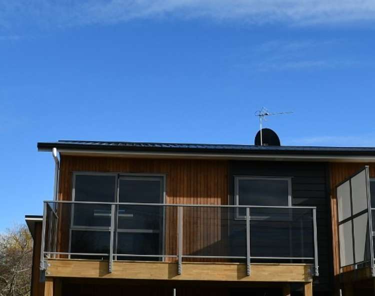 3/8 Richmond Street 3295_1