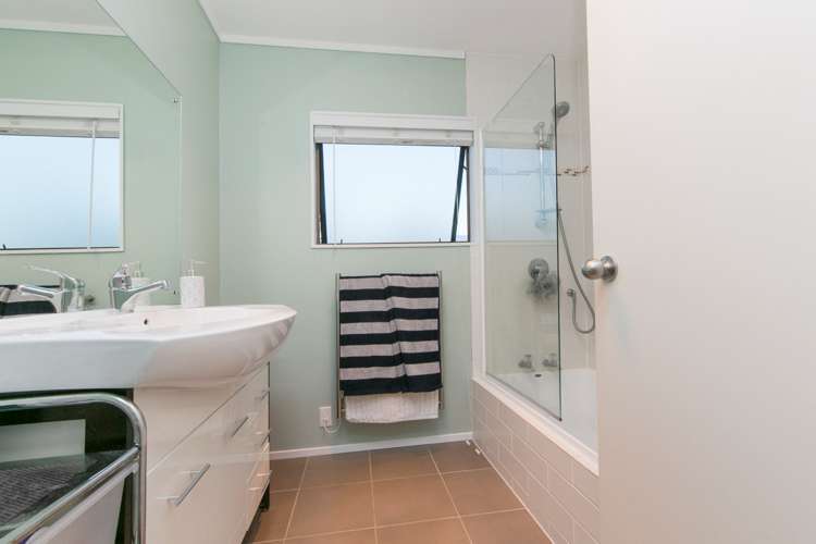 1/25 Taioma Crescent Te Atatu Peninsula_13