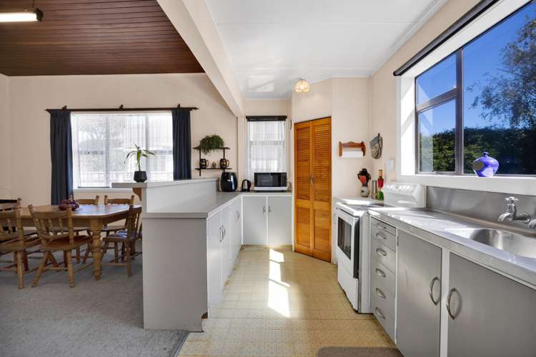 25 Collins Street Hawera_2