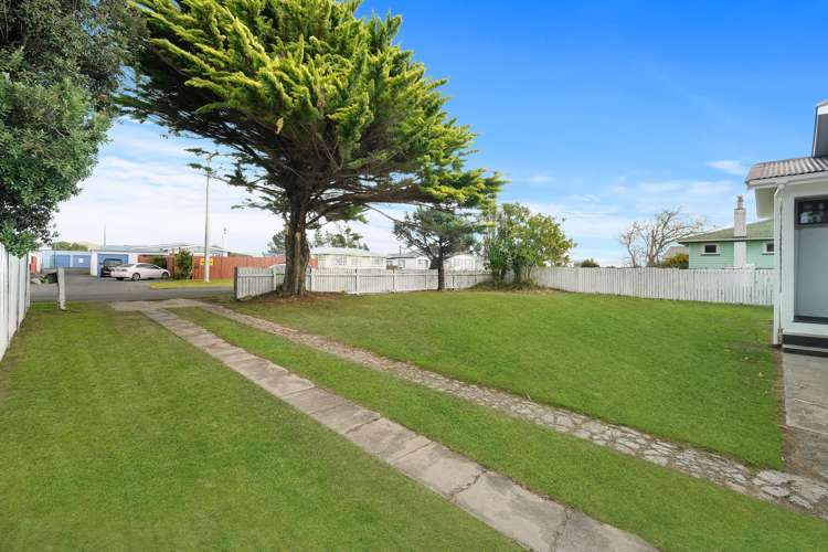 21 Scott Street Elgin_17
