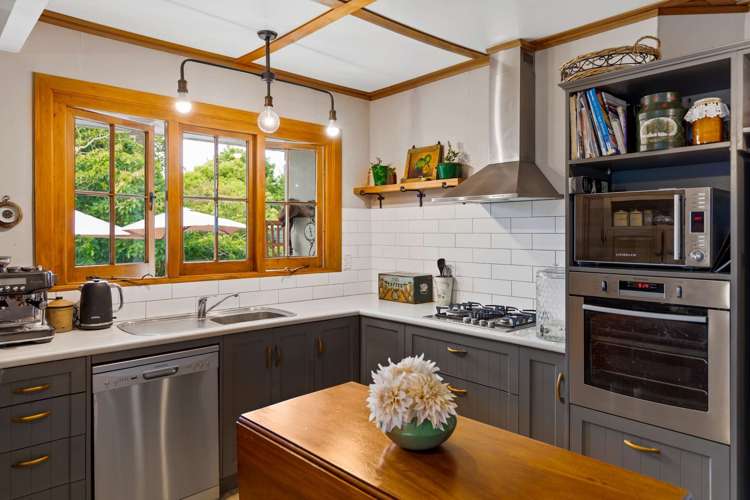 12 Caius Avenue Gonville_13