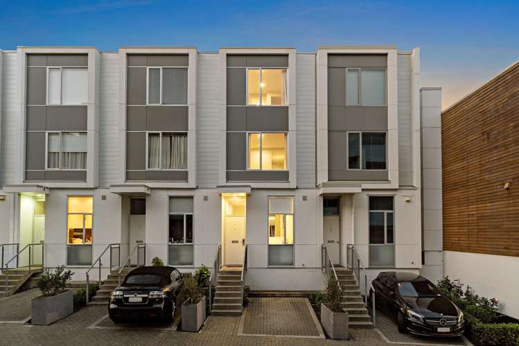 19 Fisher-Point Drive Auckland Central_24