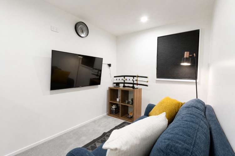 18D Pinewood Street Avondale_10
