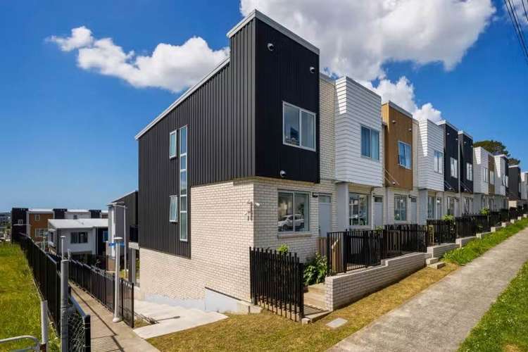 2 Wharetana Crescent New Lynn_12