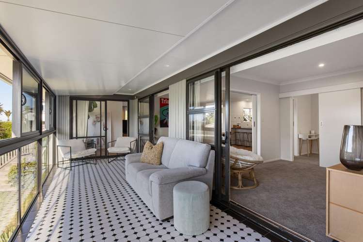 14 Hamish Place Sunnyhills_9