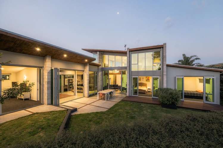 28 Highgrove Drive Grandview Heights_25