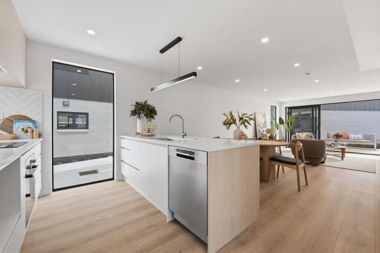 3/6A View Road Glenfield_50