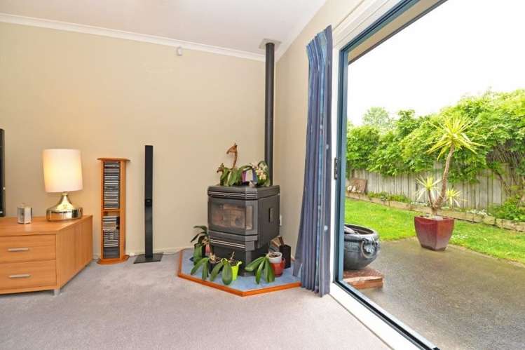 6 Solan Drive Waimauku_13