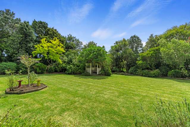 63 Muriwai Road Waimauku_1