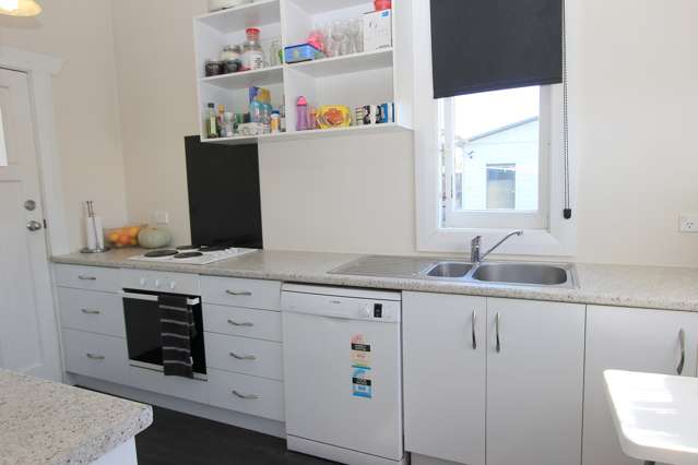 14 Howick Road Blenheim Central_2