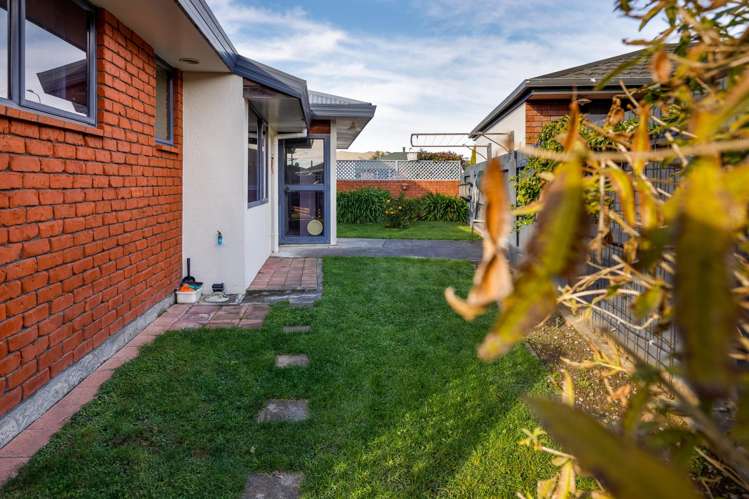 3 Robalan Place Redwoodtown_3