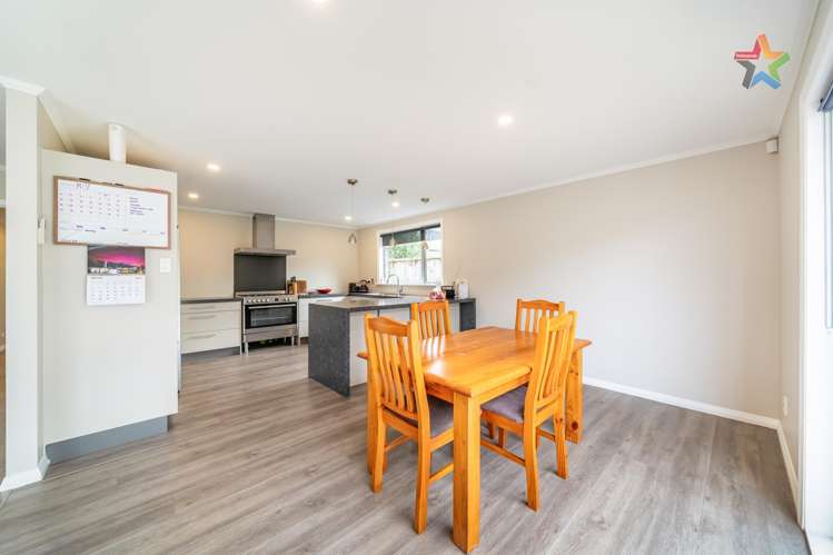 51 Bristol Square Lower Hutt_7