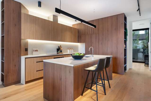 8/423 Beach Road Mairangi Bay_4