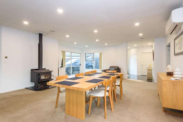 54 Darjon Drive 2750_2