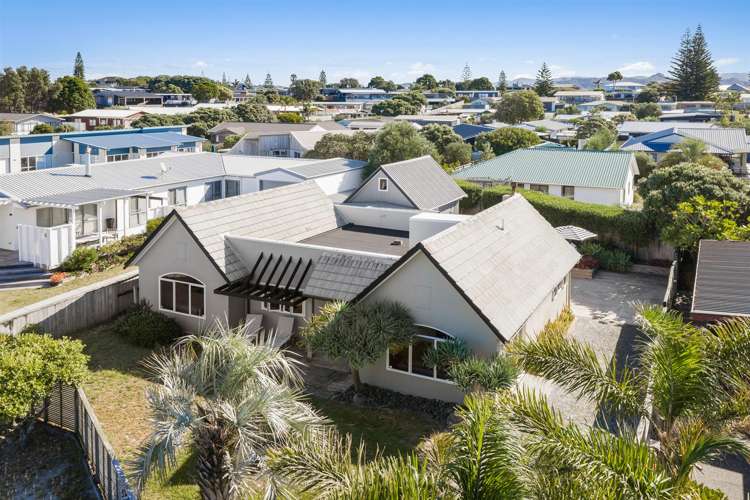 28 Success Court Omaha_25