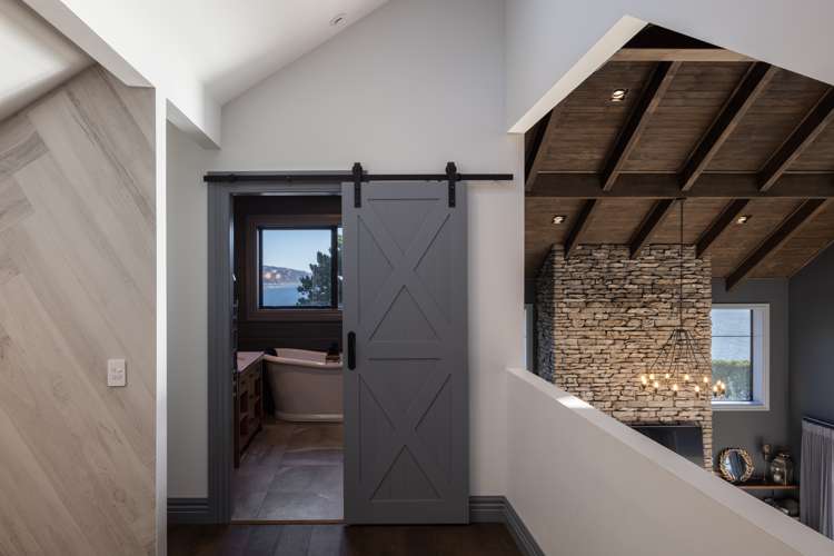 33 Waitohu Road York Bay_29