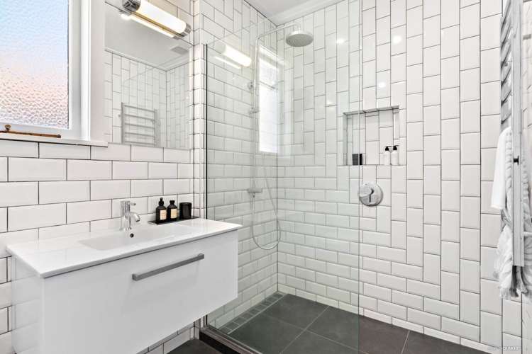 1/151 Jervois Road Herne Bay_9