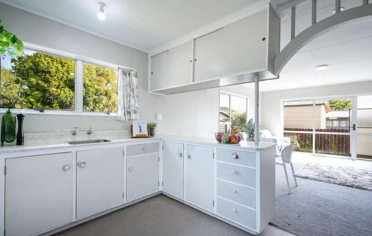 2/27 Cautley Street Richmond_7