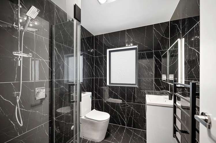 25A Athena Drive Totara Vale_13