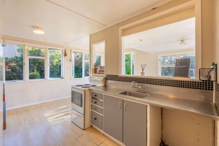 1238 Cunningham Crescent Mayfair_8