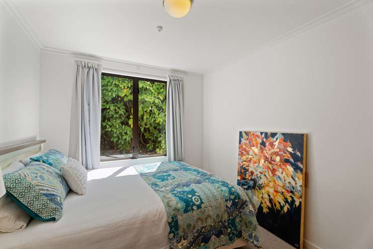 309/139 Fernhill Road Fernhill/Sunshine Bay_8