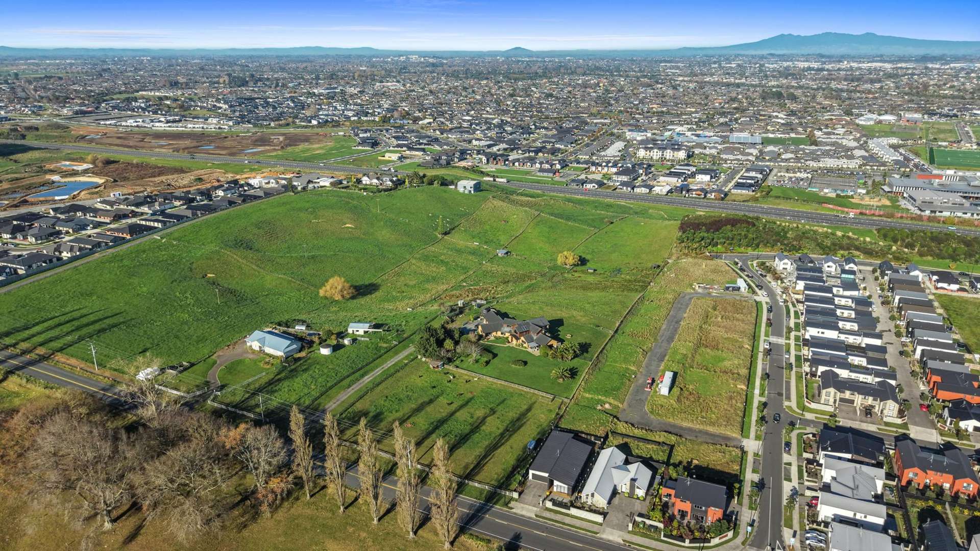 291 + 297 Horsham Downs Road Rototuna North_0