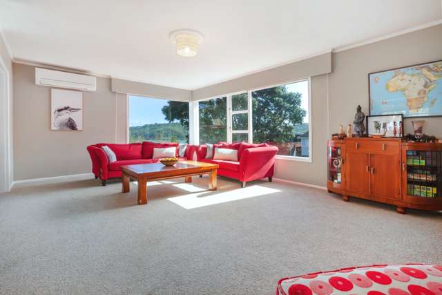 9 Brora Crescent Papakowhai_2