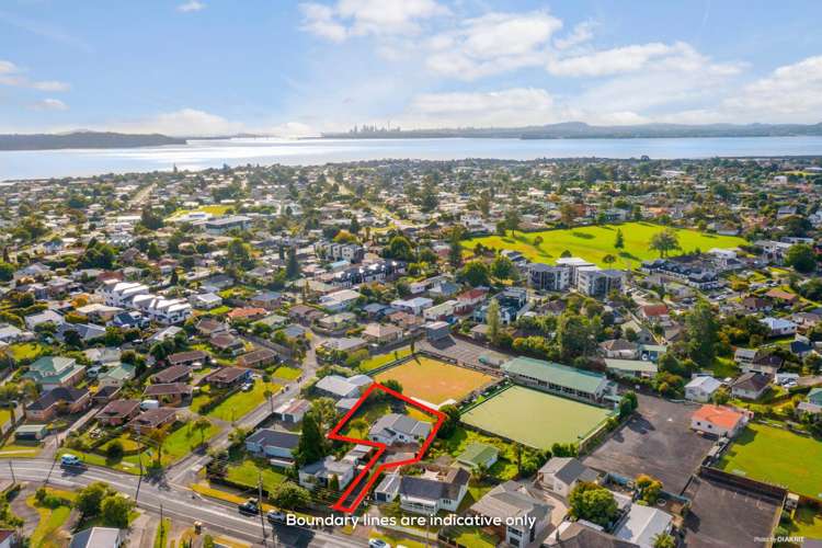 8 Matipo Road Te Atatu Peninsula_14