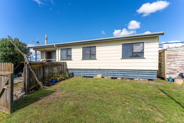 17 Kitchener Street Te Horo Beach_2