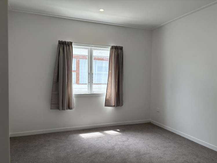 18 Dickson Street 1052_6