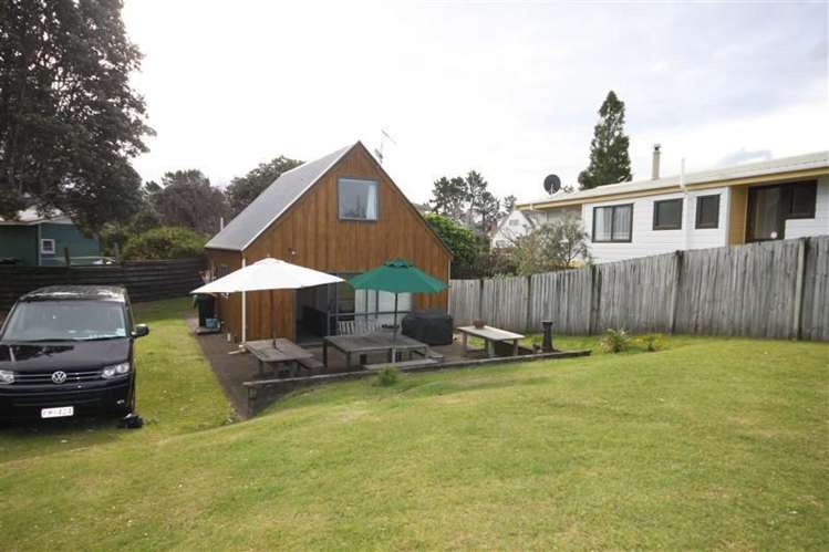 21 Dunlop Drive Pauanui_10