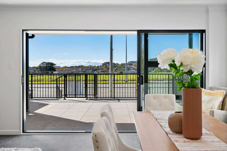 104/28 Shortfin Place Flat Bush_11