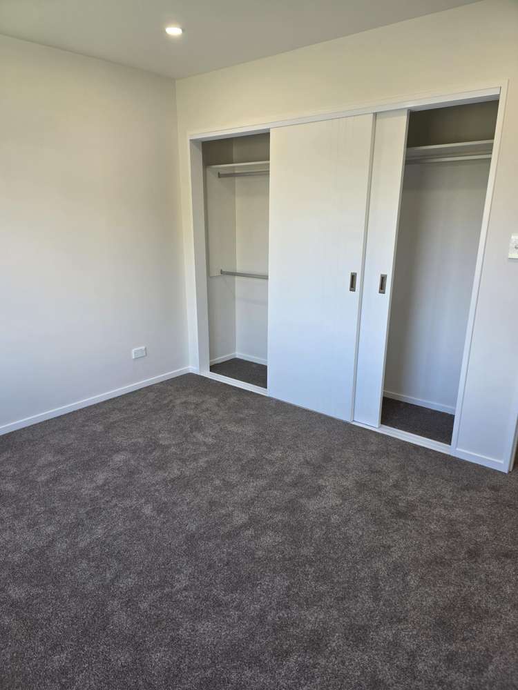 402 Ellerslie Panmure Highway_2