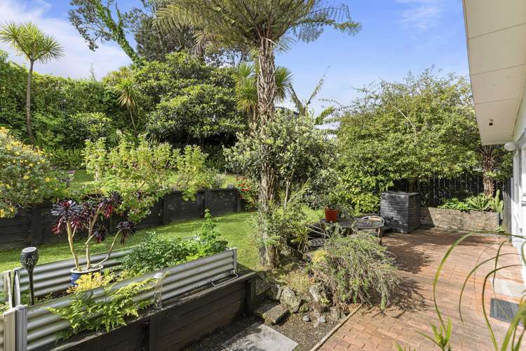 114 Captain Scott Road Glen Eden_33