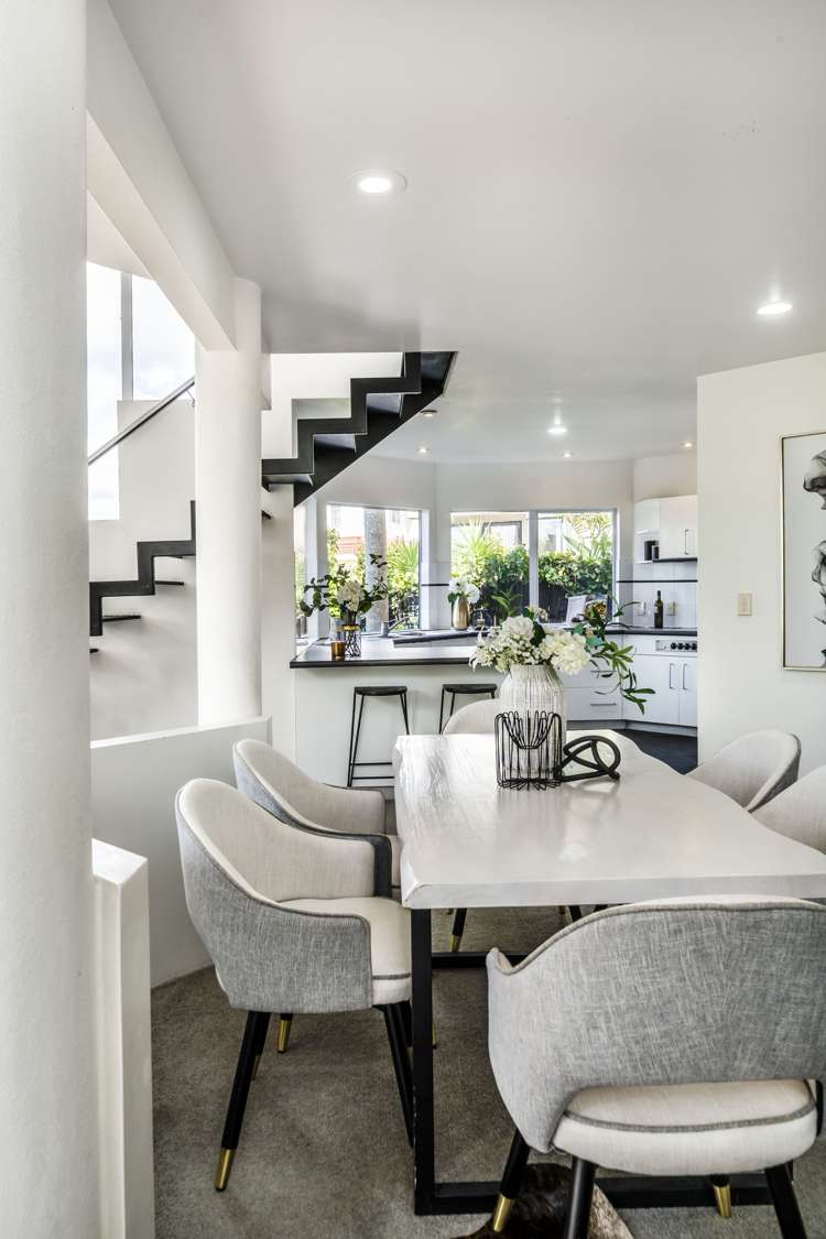 2/62 Simmental Crescent Somerville_18