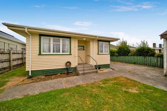 16 Grey Street Hawera_1