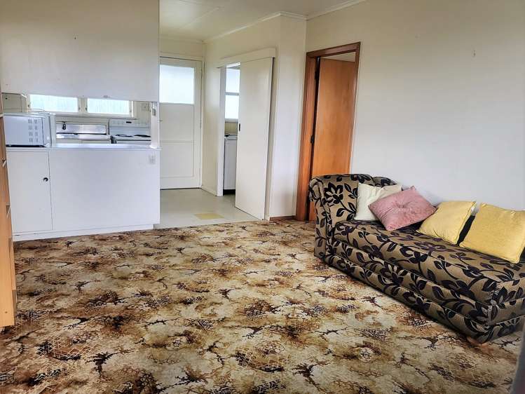 1/25 Queen Street Dannevirke_1