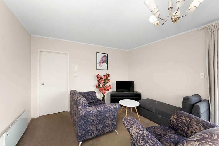 35 Nile Road Kelston_5