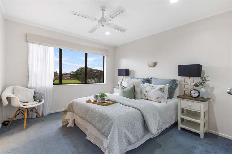 14 West Fairway Golflands_22