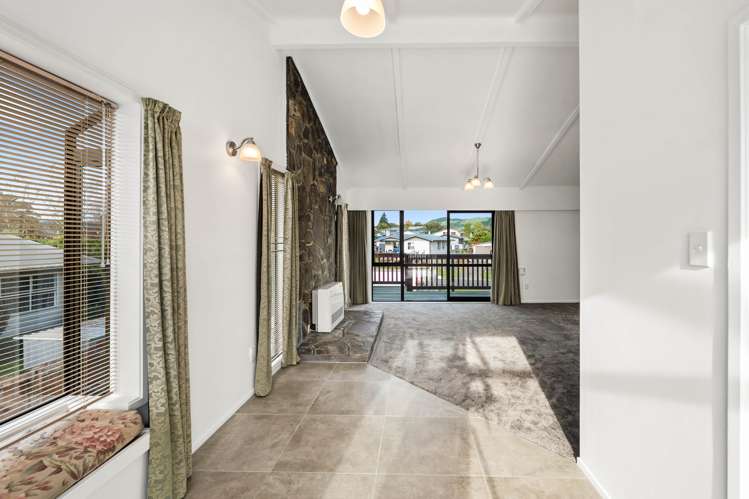 2 Thackeray Place Owhata_13