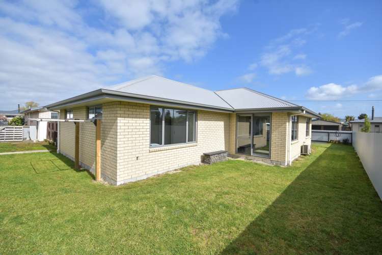 23 Constitution Avenue Milton_17