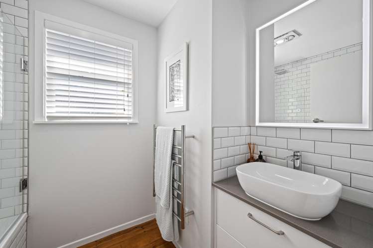 29 Aurea Avenue Pakuranga_17