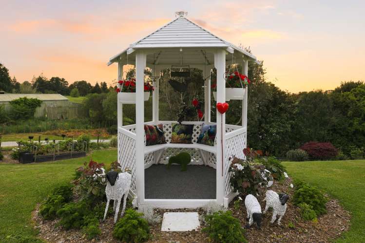 56 Golf Road Waitomo_23