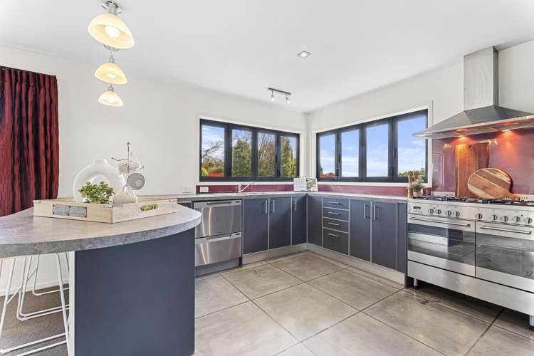 122 Surrey Hill Road_3