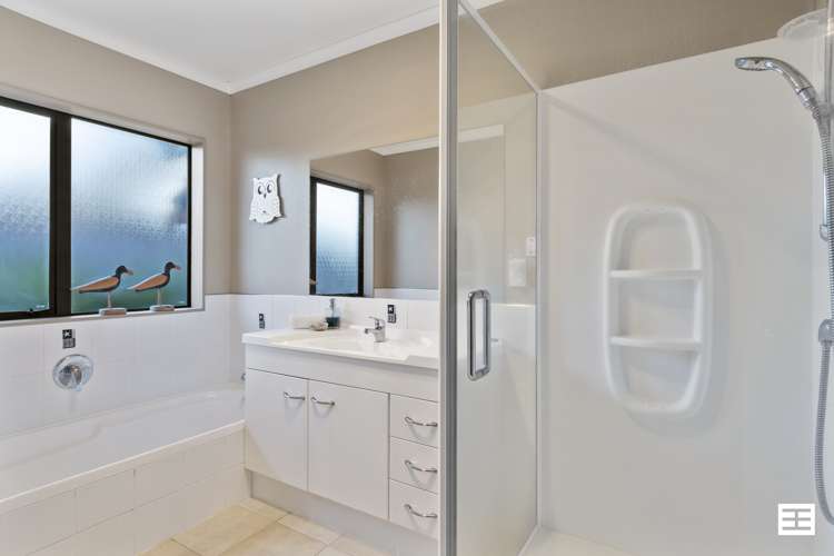 4 Brackenburn Drive Ohauiti_17