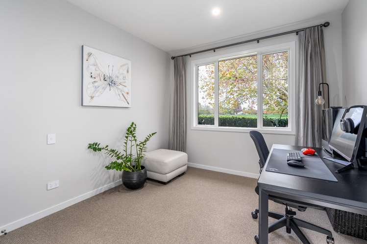 204 Mclarnon Road Cambridge_26