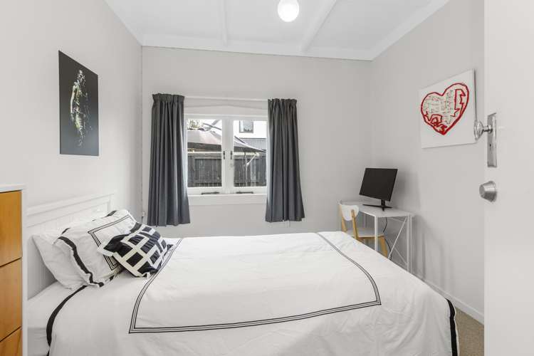 178 Landscape Road Mount Eden_11