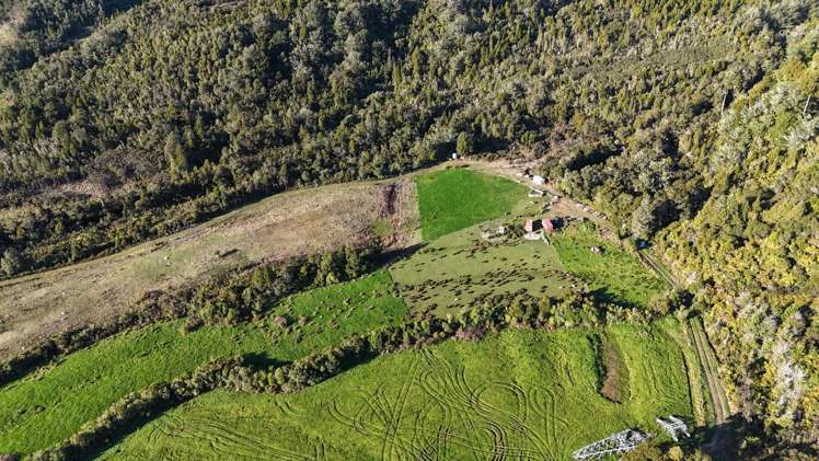 1320A Fairdown Road, State Highway 67 Waimangaroa_20