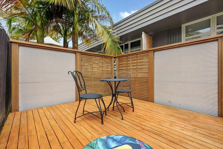 2/40 Eskdale Road Birkdale_9